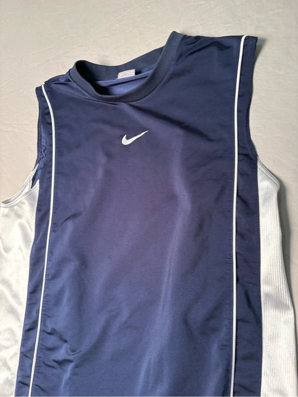 Nike Men’s Navy & White Sleeveless Swim Top